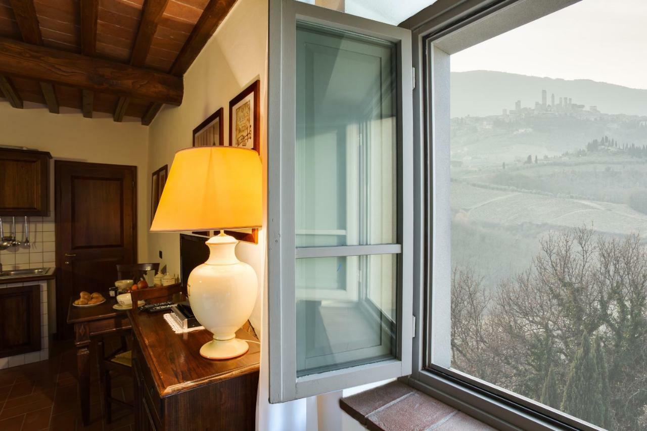 Castello Di Fulignano Soarzio Panoramic Apartment San Gimignano Exterior photo